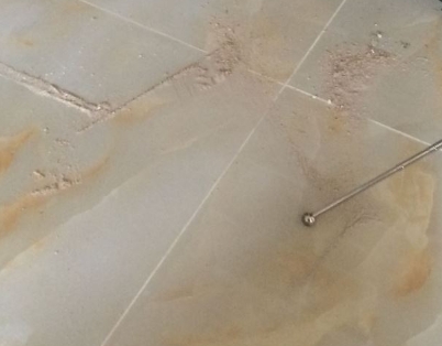 浑南瓷砖空鼓维修公司分享粘合剂选择不当在瓷砖铺贴过程中可能导致以下问题