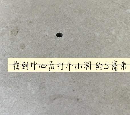 浑南瓷砖空鼓维修公司专业解答在瓷砖铺贴过程中，如果砂料搅拌不均匀，将会带来以下问题